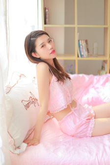 六小龄童死了吗